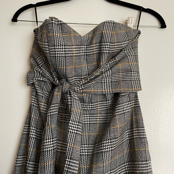 NWOT Express Plaid Jumpsuit - Picture 3 of 4